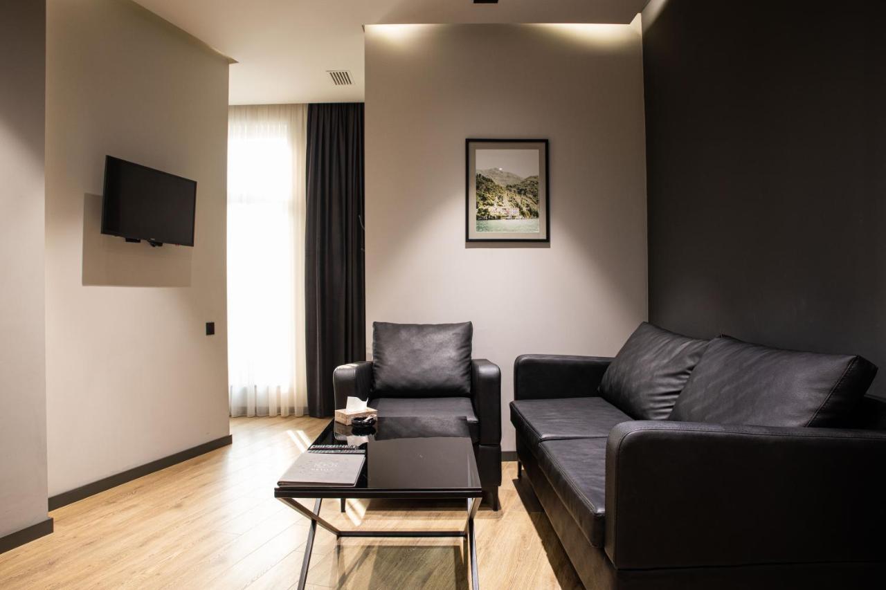 Hotel Elion Erivan Dış mekan fotoğraf